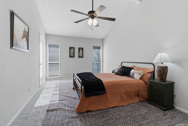 9743 Cylburn, Converse, TX 78109