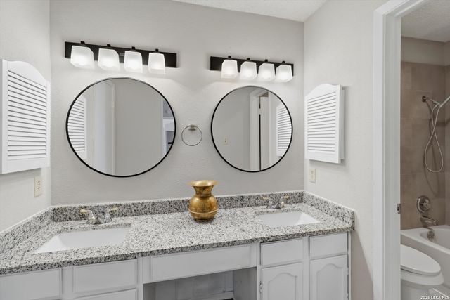 9743 Cylburn, Converse, TX 78109