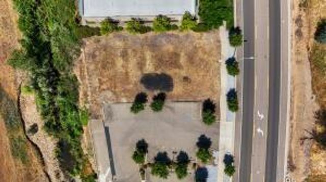 1882 Buenaventura Boulevard, Redding, CA 96001