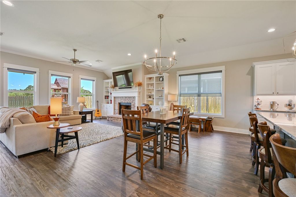 3906 Brownway Court, College Station, TX 77845 — photo 2
