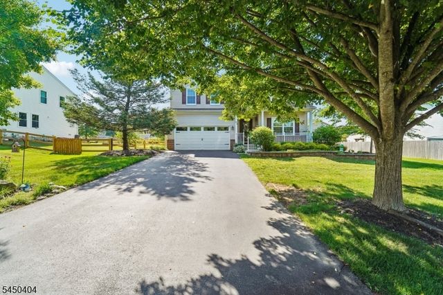 43 Alvin Sloan Ave, Washington Boro, NJ 07882