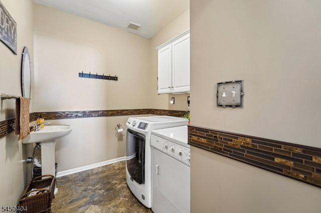 43 Alvin Sloan Ave, Washington Boro, NJ 07882