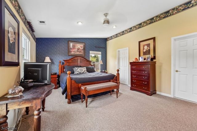 43 Alvin Sloan Ave, Washington Boro, NJ 07882