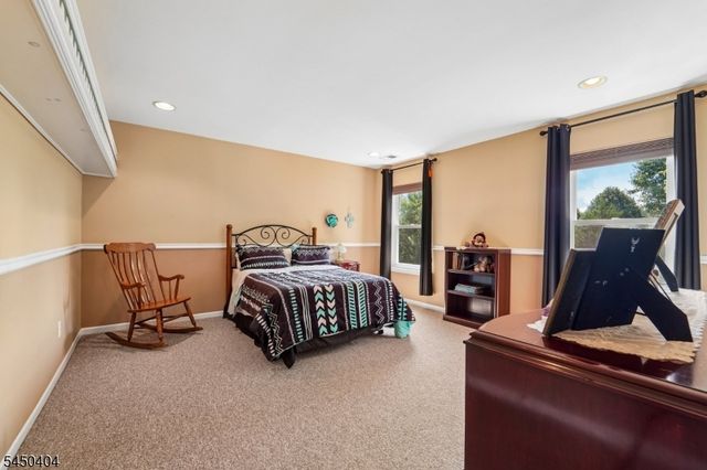 43 Alvin Sloan Ave, Washington Boro, NJ 07882