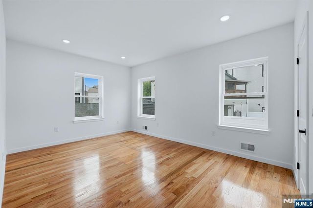 54 Pennsylvania Avenue, Newark, NJ 07114