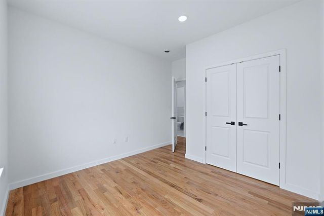54 Pennsylvania Avenue, Newark, NJ 07114