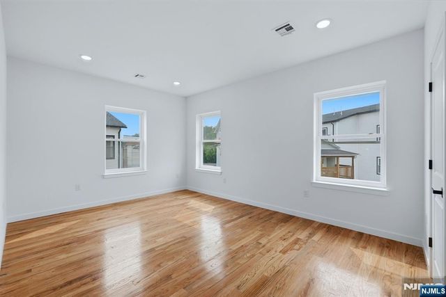 54 Pennsylvania Avenue, Newark, NJ 07114