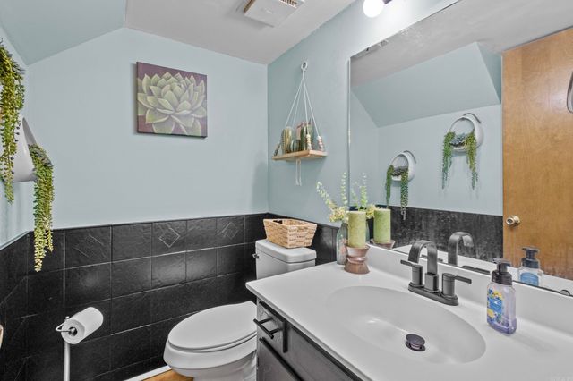 9 Wellington Court, Little Rock, AR 72227