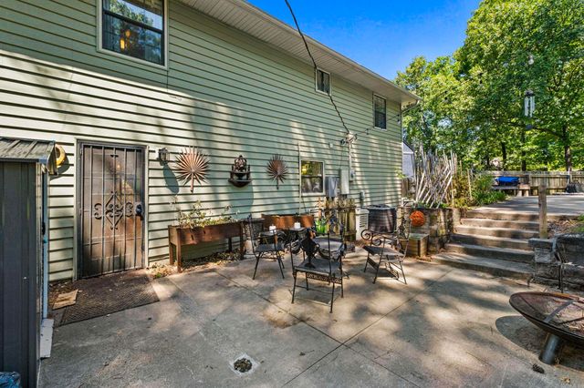 9 Wellington Court, Little Rock, AR 72227