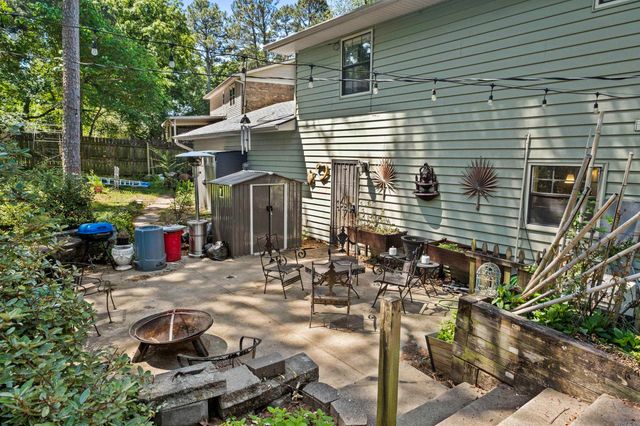 9 Wellington Court, Little Rock, AR 72227