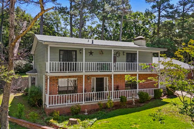 9 Wellington Court, Little Rock, AR 72227