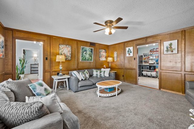 9 Wellington Court, Little Rock, AR 72227