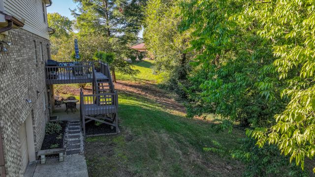 140 Redwood Drive, Richmond, KY 40475