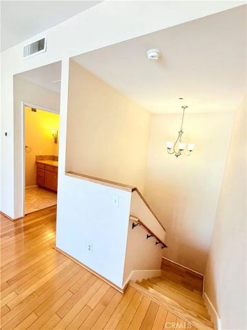 600 W 9th 1508, Los Angeles, CA 90015
