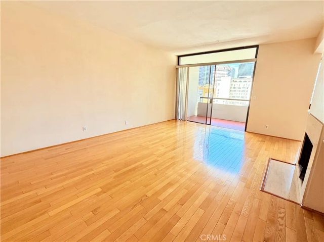 600 W 9th 1508, Los Angeles, CA 90015