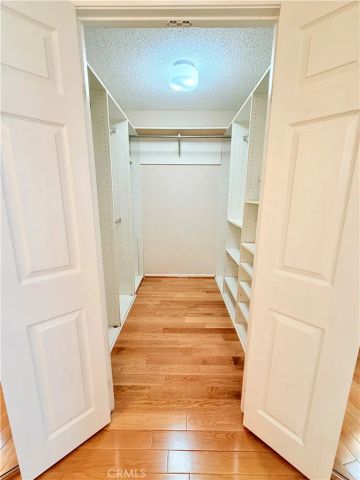 600 W 9th 1508, Los Angeles, CA 90015
