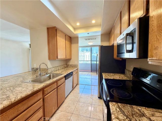 600 W 9th 1508, Los Angeles, CA 90015