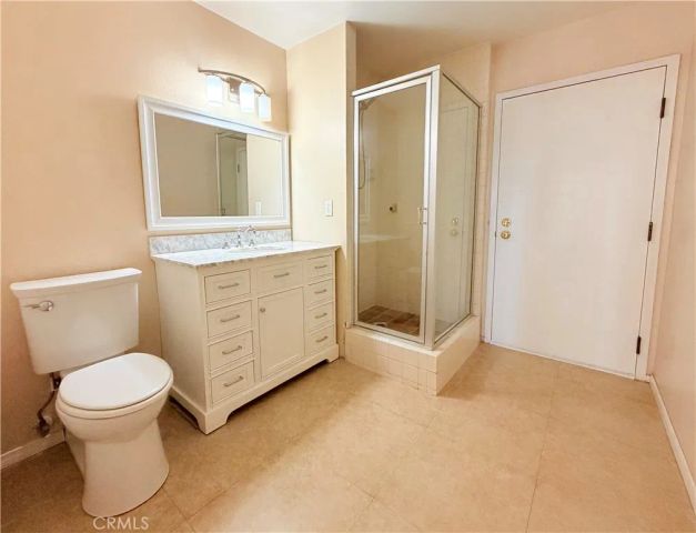 600 W 9th 1508, Los Angeles, CA 90015