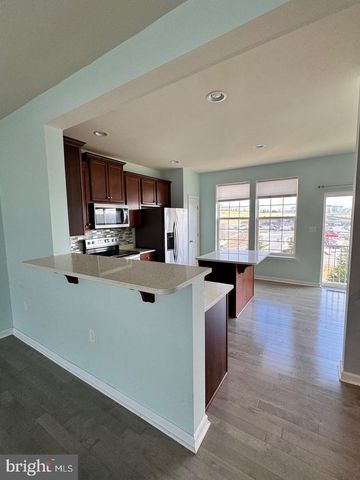 50 LANDIS CT, Falling Waters, WV 25419