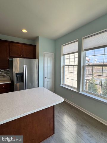 50 LANDIS CT, Falling Waters, WV 25419
