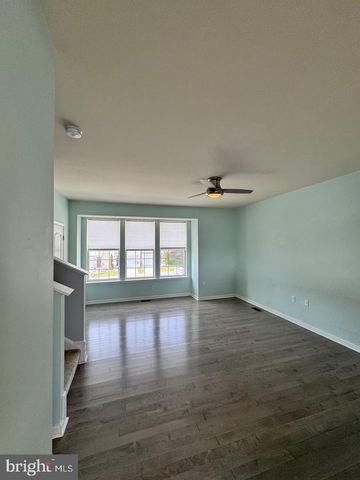50 LANDIS CT, Falling Waters, WV 25419