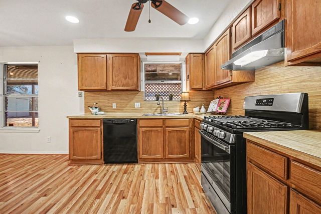 4123 Bermuda Drive, Pasadena, TX 77503