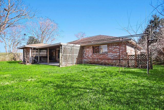 4123 Bermuda Drive, Pasadena, TX 77503