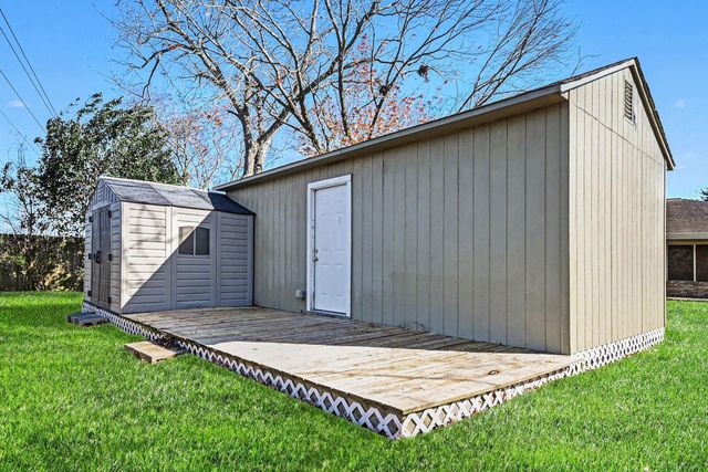 4123 Bermuda Drive, Pasadena, TX 77503