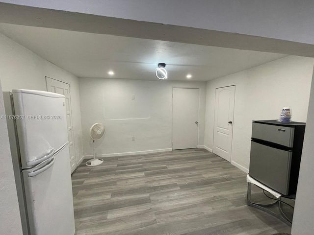 10415 NW 35th Ave, Miami, FL 33147