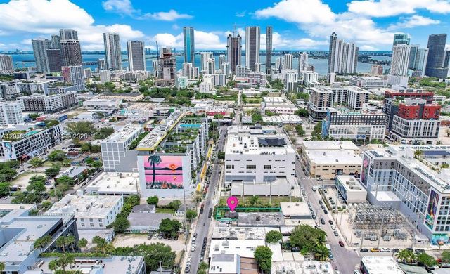 118 NW 24th Street, Miami, FL 33127