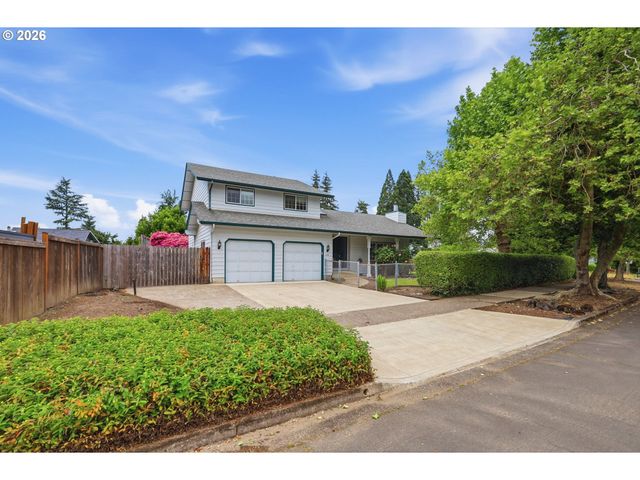 522 65TH St, Springfield, OR 97478