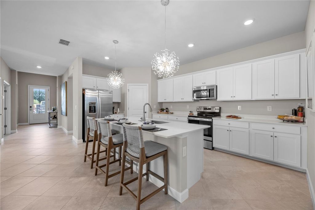 Image 6 of property listing at 13554 TURNLEAF BOULEVARD, Punta Gorda, FL 33955