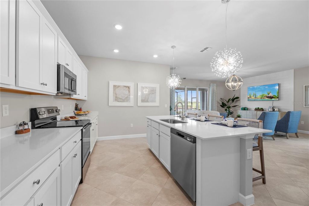 Image 7 of property listing at 13554 TURNLEAF BOULEVARD, Punta Gorda, FL 33955