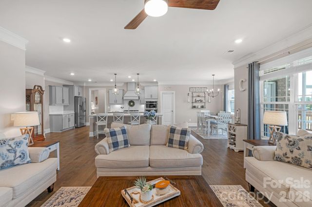 1050 Emerald Creek Drive, Elgin, SC 29045