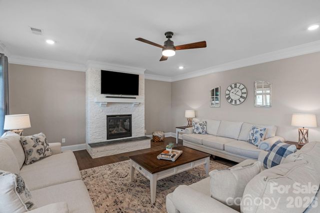 1050 Emerald Creek Drive, Elgin, SC 29045