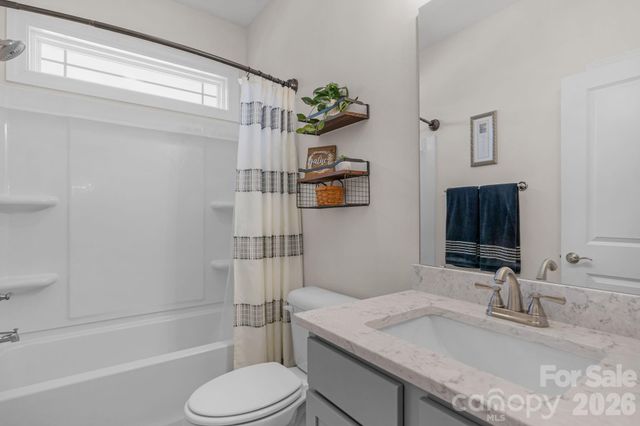 1050 Emerald Creek Drive, Elgin, SC 29045