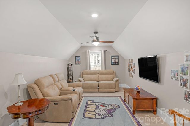 1050 Emerald Creek Drive, Elgin, SC 29045