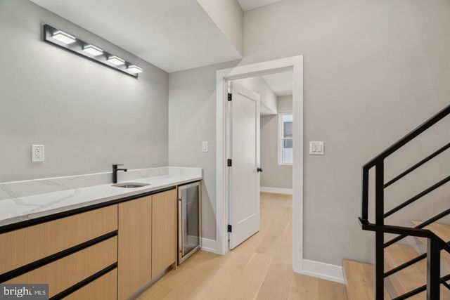 1440 S FRONT ST, Philadelphia, PA 19147