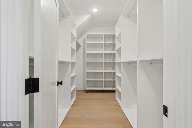 1440 S FRONT ST, Philadelphia, PA 19147