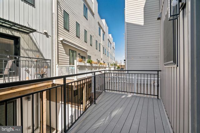 1440 S FRONT ST, Philadelphia, PA 19147