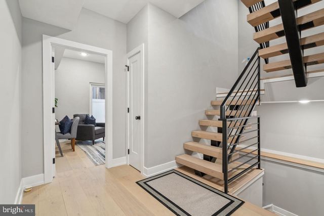 1440 S FRONT ST, Philadelphia, PA 19147