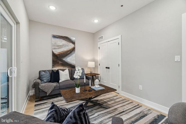 1440 S FRONT ST, Philadelphia, PA 19147