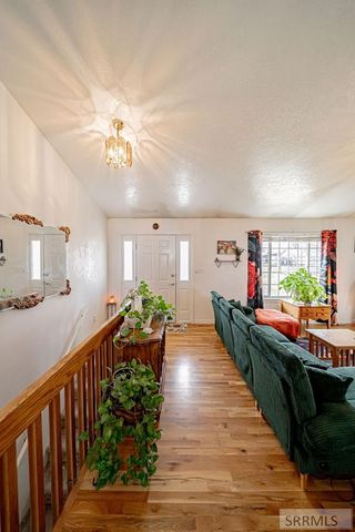 24 W 100 N, Blackfoot, ID 83221