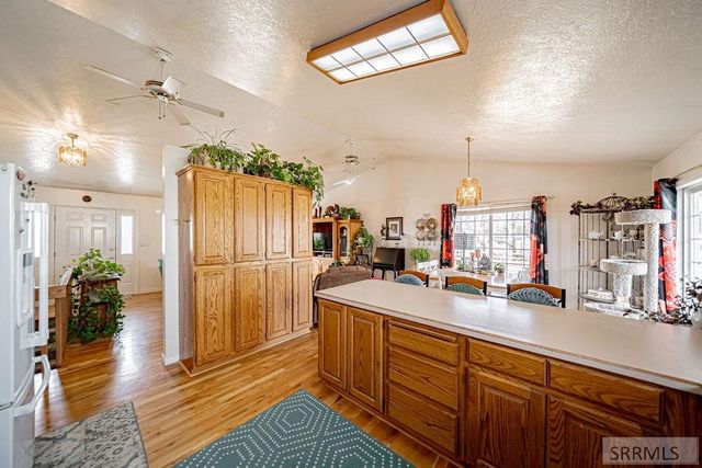 24 W 100 N, Blackfoot, ID 83221