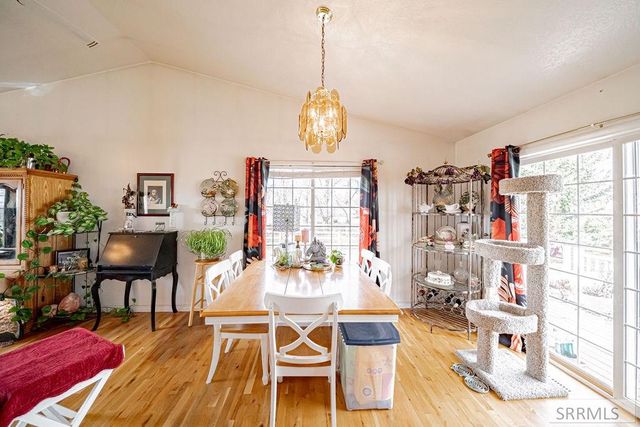 24 W 100 N, Blackfoot, ID 83221