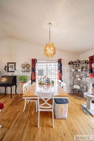 24 W 100 N, Blackfoot, ID 83221