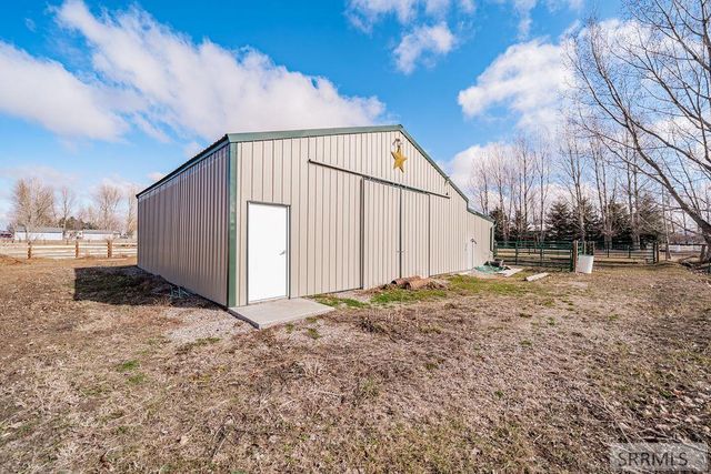 24 W 100 N, Blackfoot, ID 83221