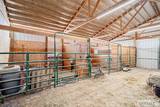 24 W 100 N, Blackfoot, ID 83221