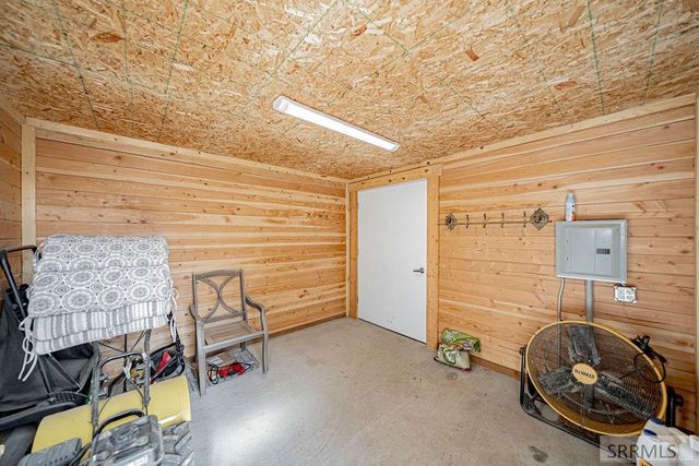 24 W 100 N, Blackfoot, ID 83221