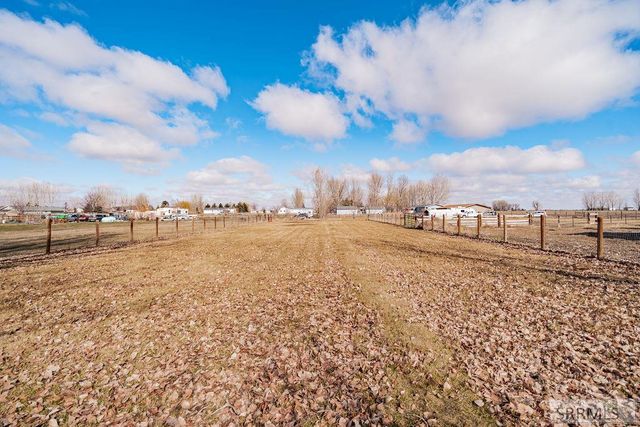 24 W 100 N, Blackfoot, ID 83221